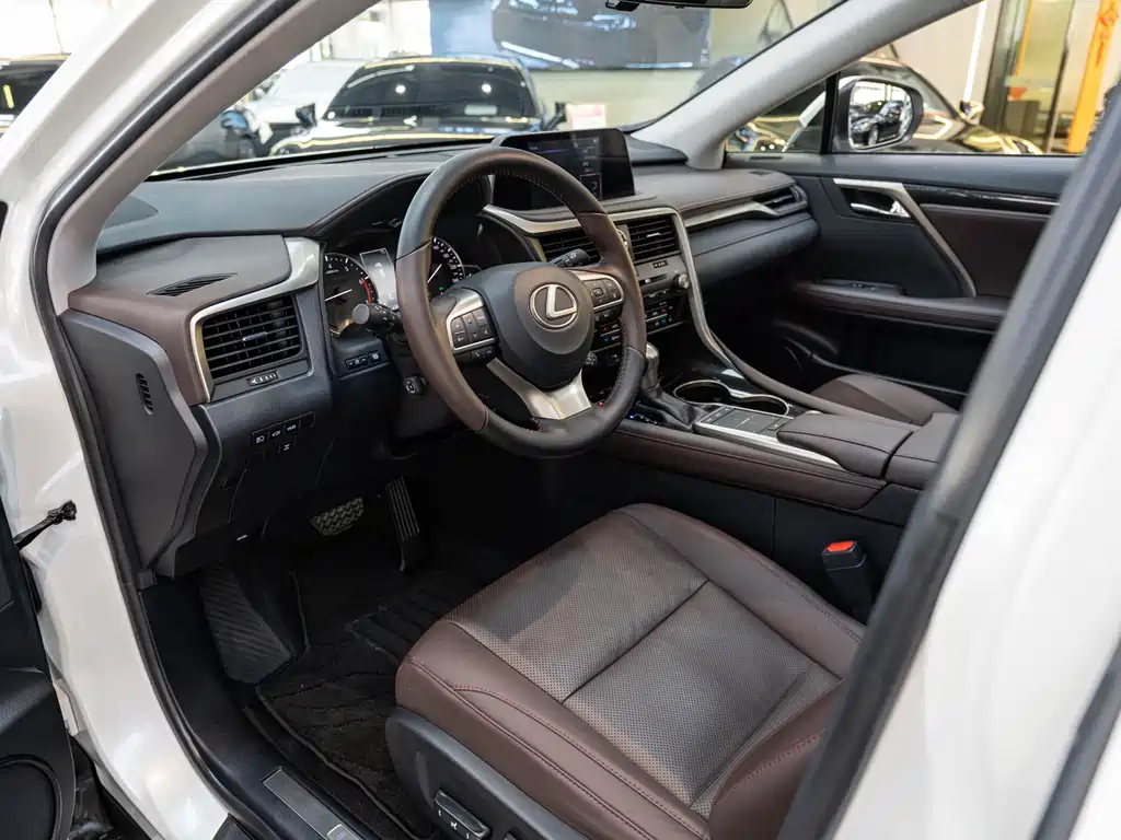 Lexus RX 2020 300 Elegant
