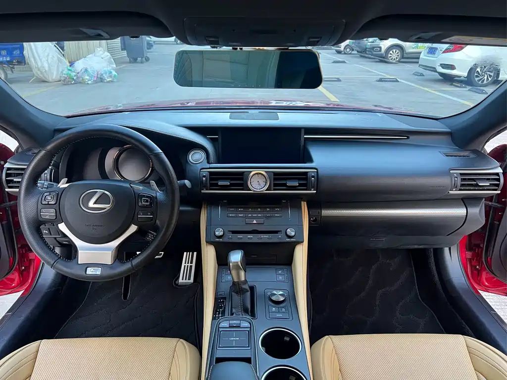 Lexus RC — миниатюра 5