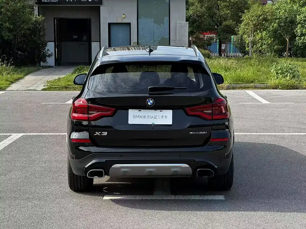 BMW X3 — миниатюра 7