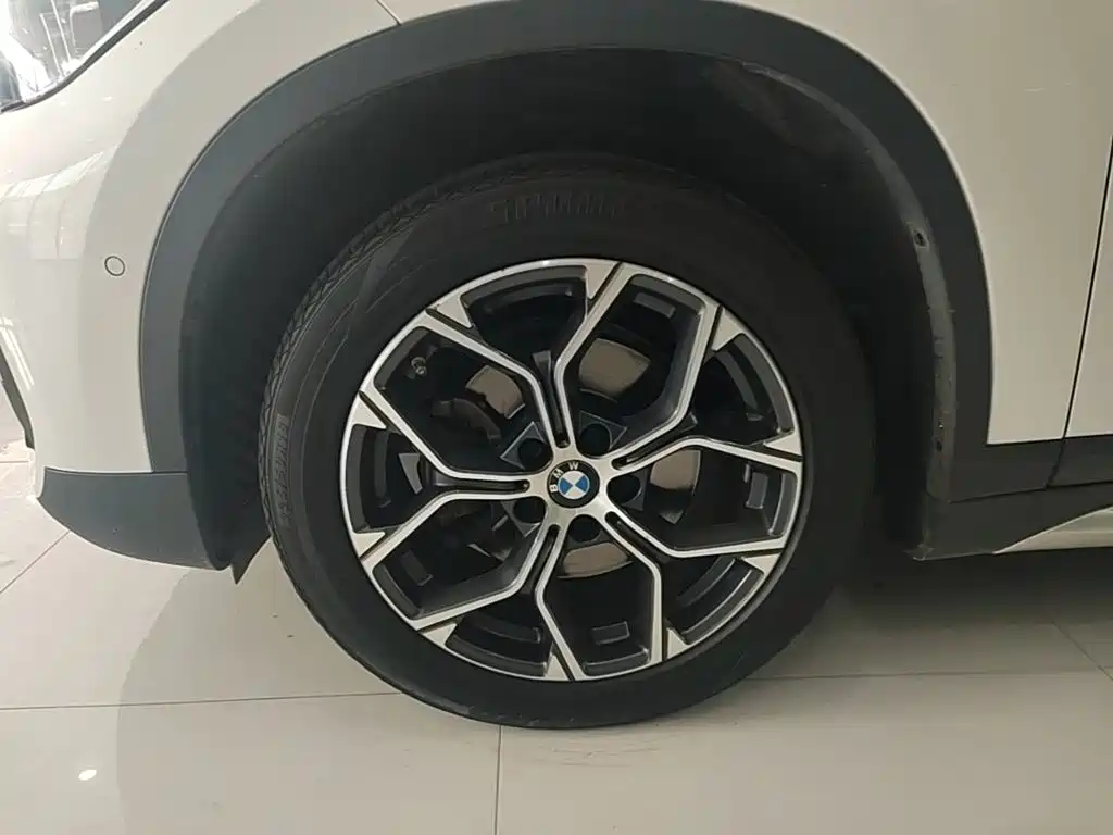 BMW X1 — миниатюра 23