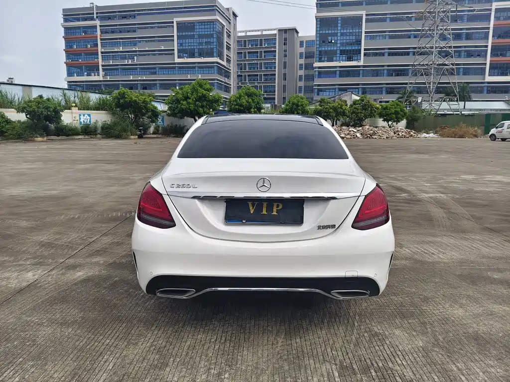 Mercedes-Benz C-Class — миниатюра 5