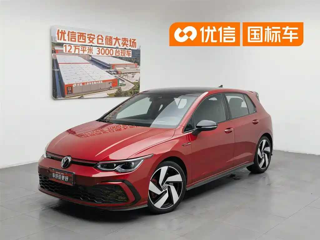 Купить Volkswagen Golf GTI