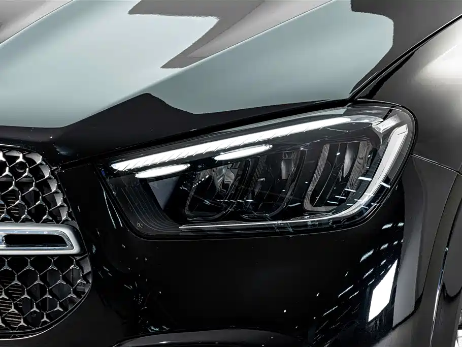 Mercedes-Benz GLE (Import) — миниатюра 4
