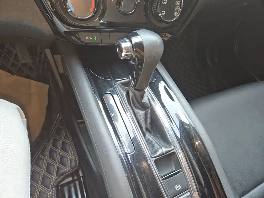 Honda Vezel — миниатюра 14