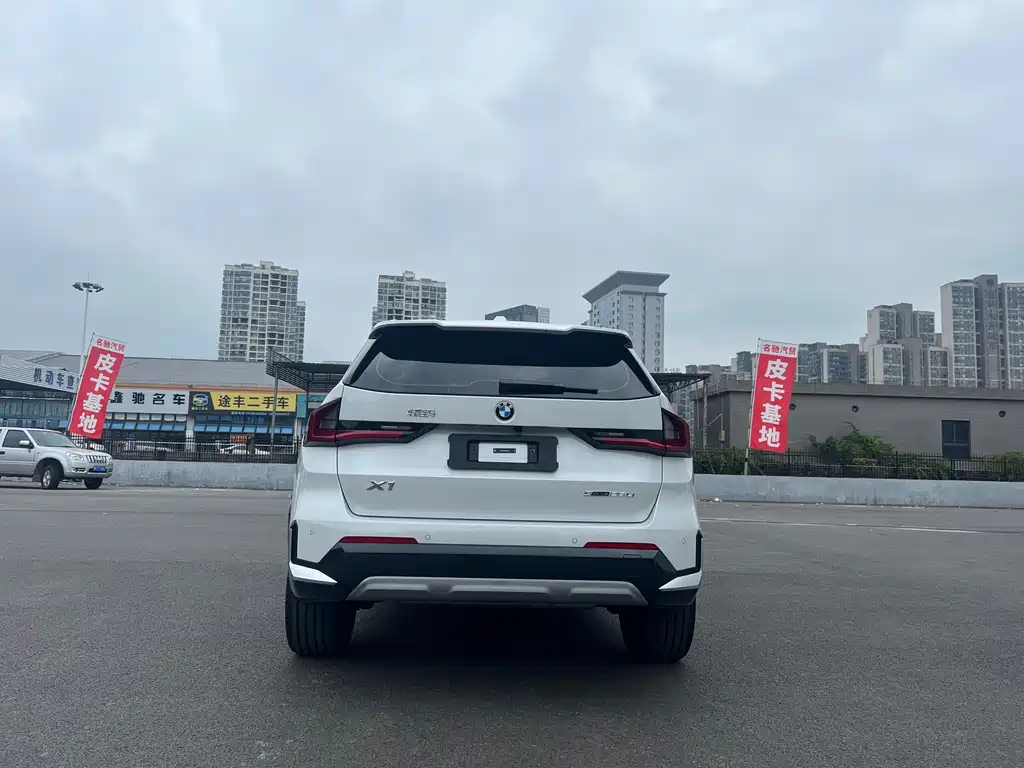 BMW X1 — миниатюра 8