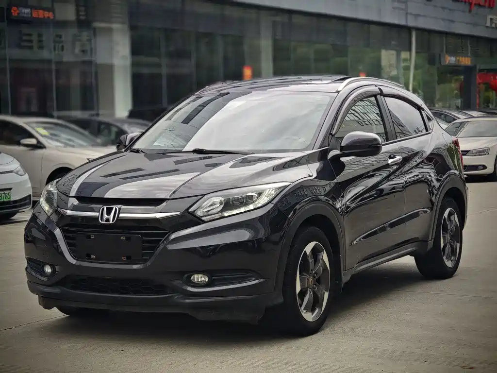 Honda Vezel 2015