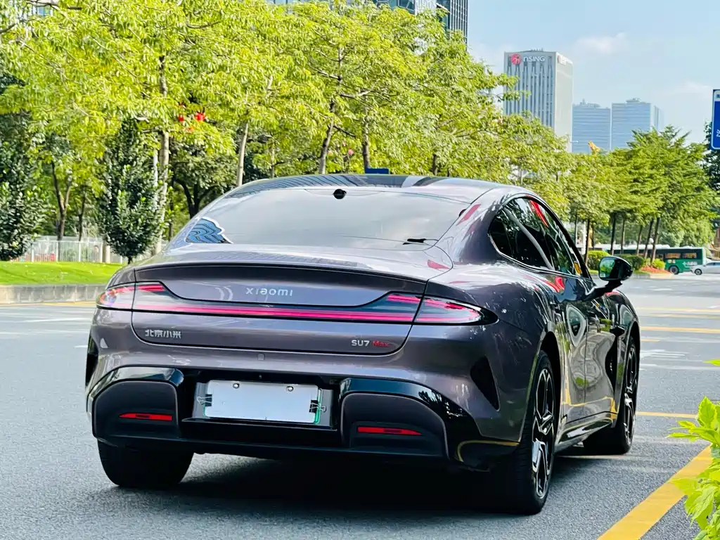 XIAOMI CAR XIAOMI SU7