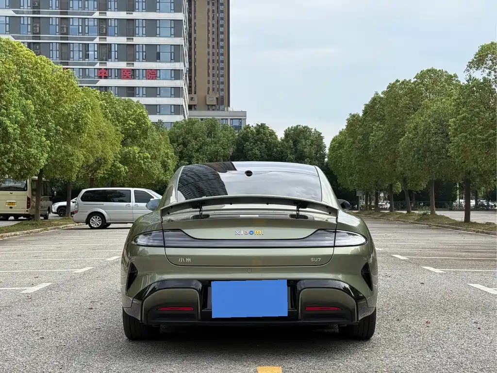 Xiaomi SU7 — миниатюра 6