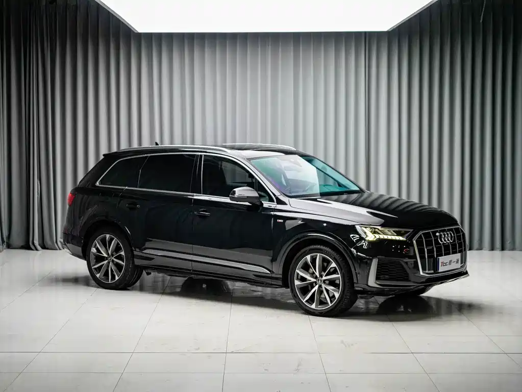 Audi Q7 — миниатюра 3