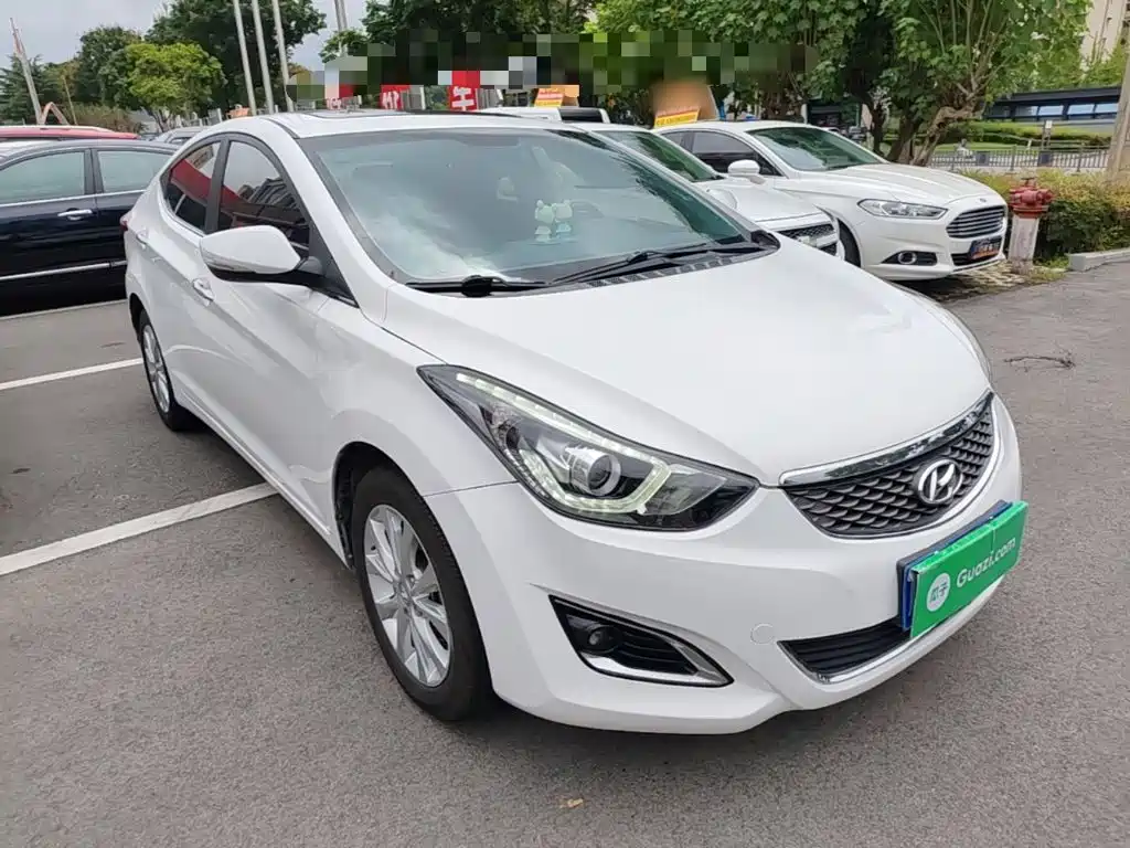 Hyundai Elantra Langdong — миниатюра 4