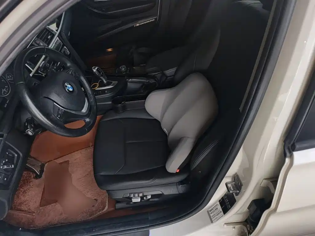 BMW 3 Series — миниатюра 15