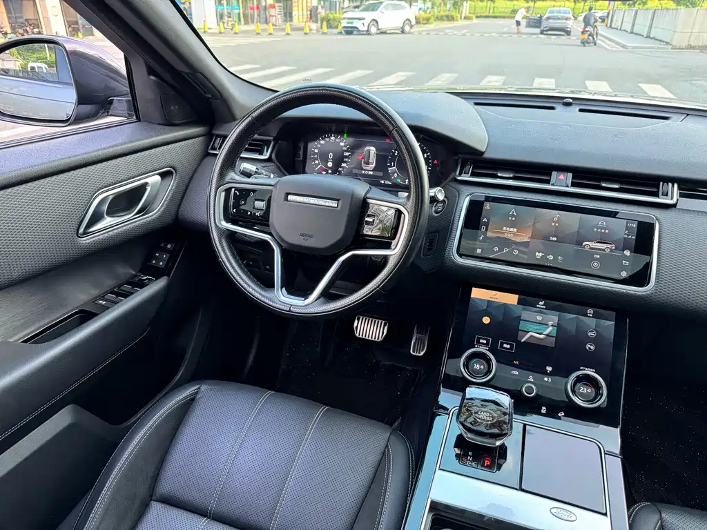Land Rover Velar — миниатюра 8