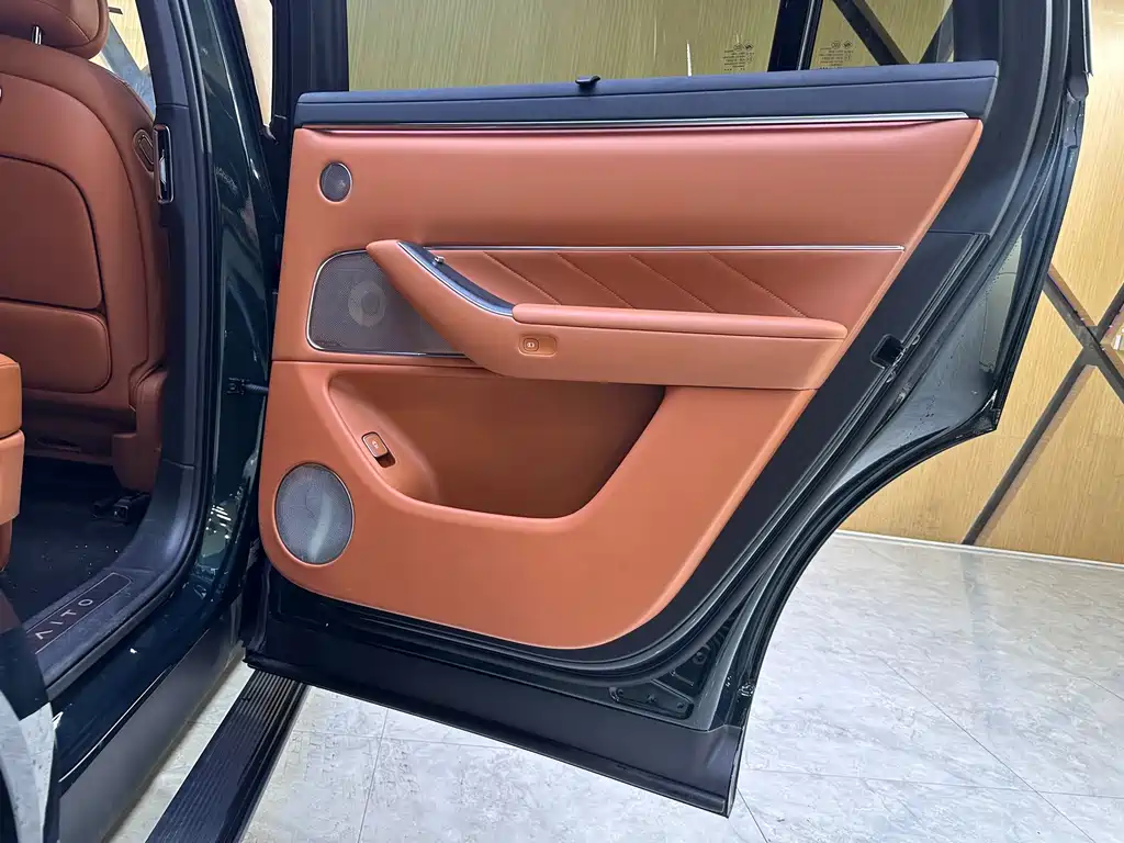 AITO AITO M8 — миниатюра 14