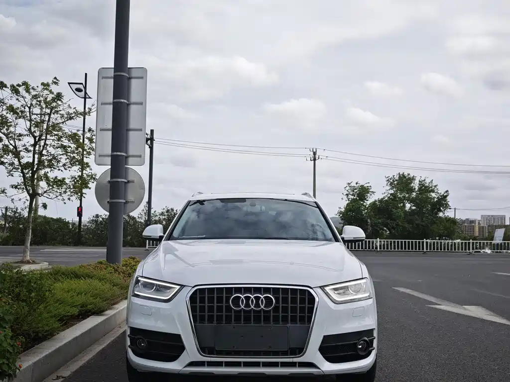 Audi Q3 — миниатюра 2