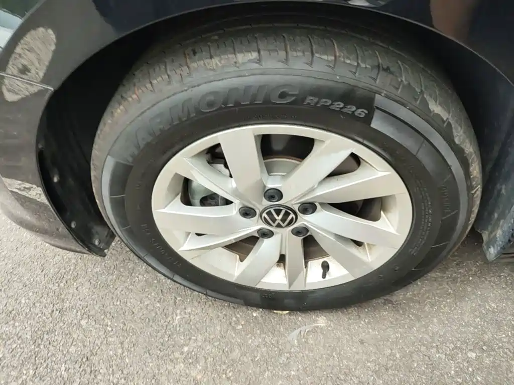 Volkswagen Passat — миниатюра 23