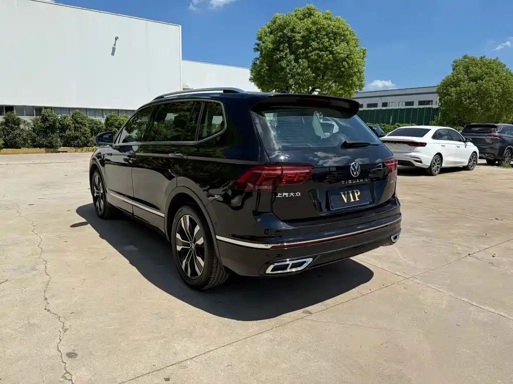 Volkswagen Tiguan L — миниатюра 8
