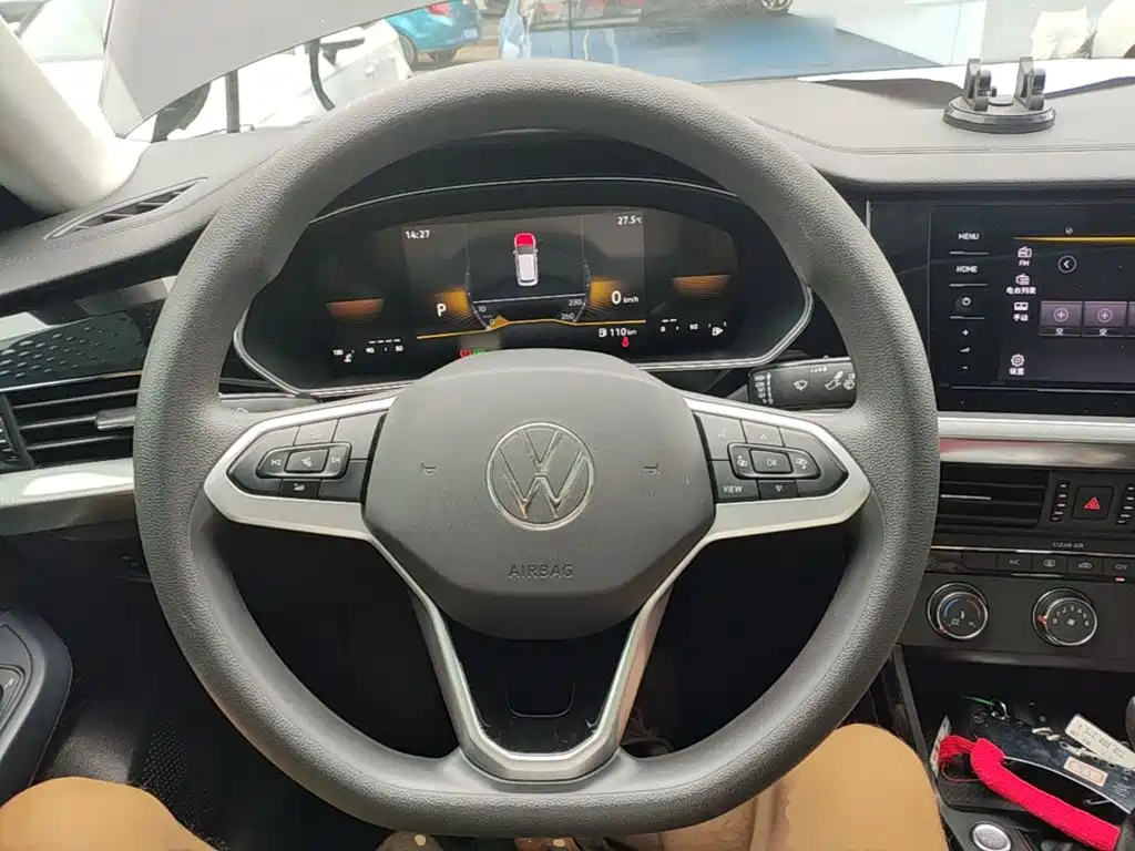 Volkswagen Passat — миниатюра 11