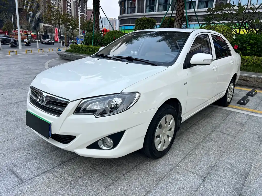 Toyota Corolla 2015