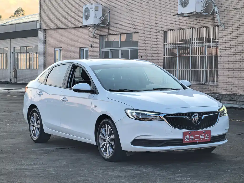 Buick Excelle — миниатюра 3