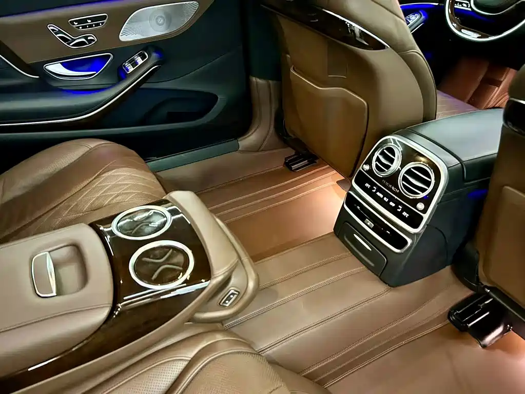 Mercedes-Benz S-Class — миниатюра 15