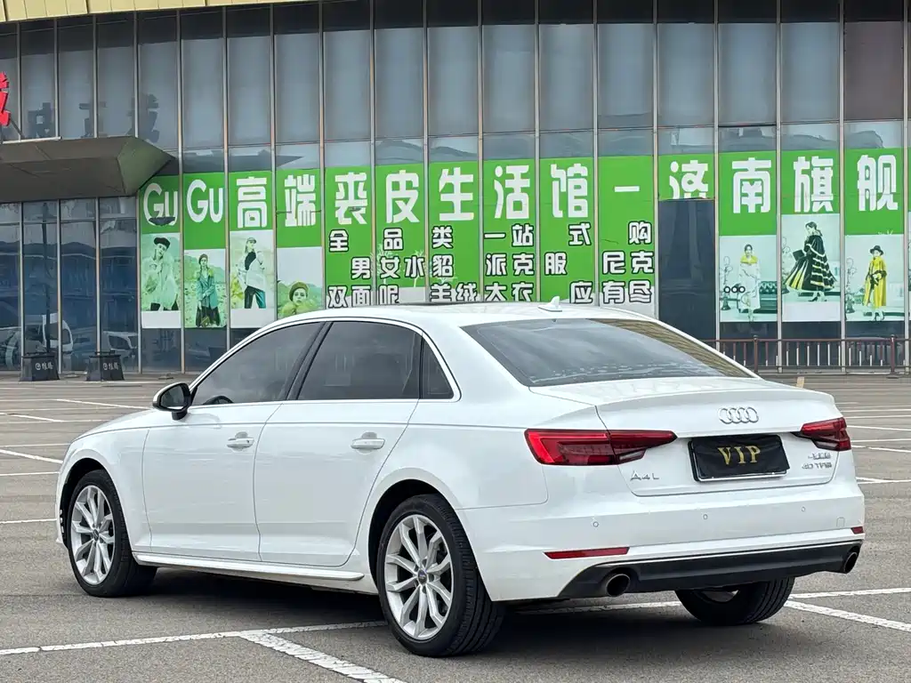 Audi A4L — миниатюра 7