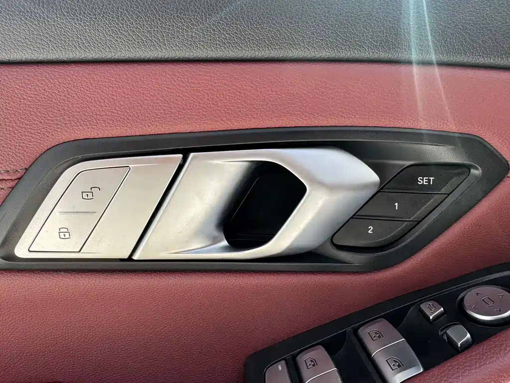 BMW 3 Series — миниатюра 19