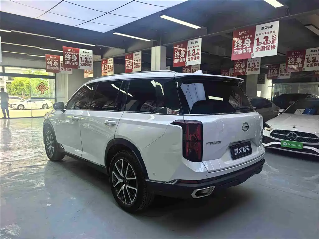 GAC GS8 2022 2.0TGDI Luxury （ мест）