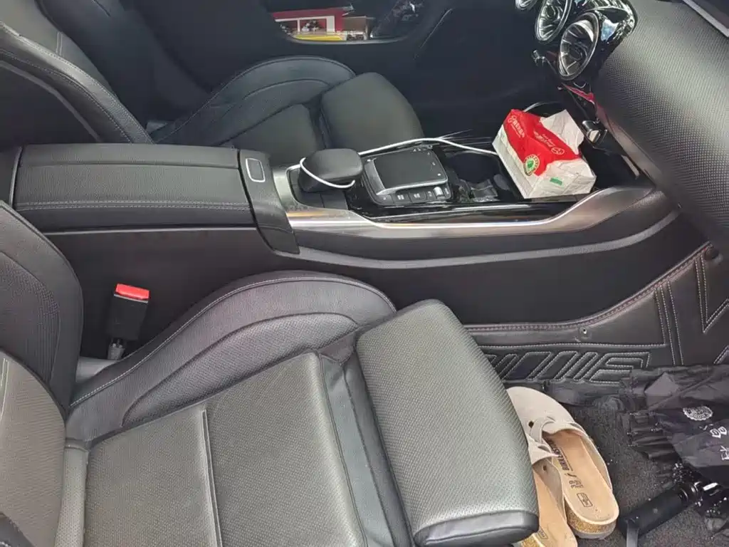 Mercedes-Benz CLA AMG — миниатюра 3