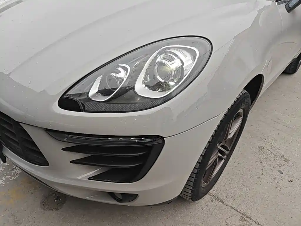 Porsche Macan — миниатюра 24