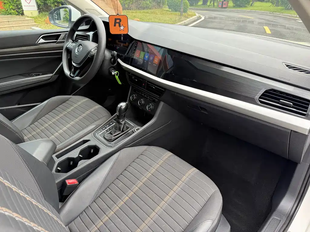 Volkswagen Lavida — миниатюра 14
