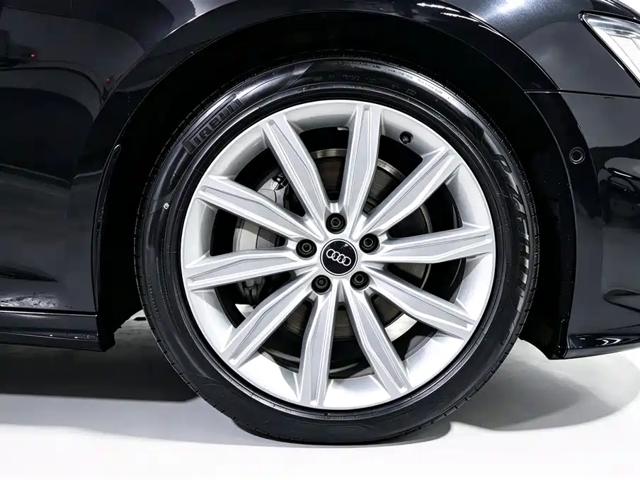 Audi A6L — миниатюра 20