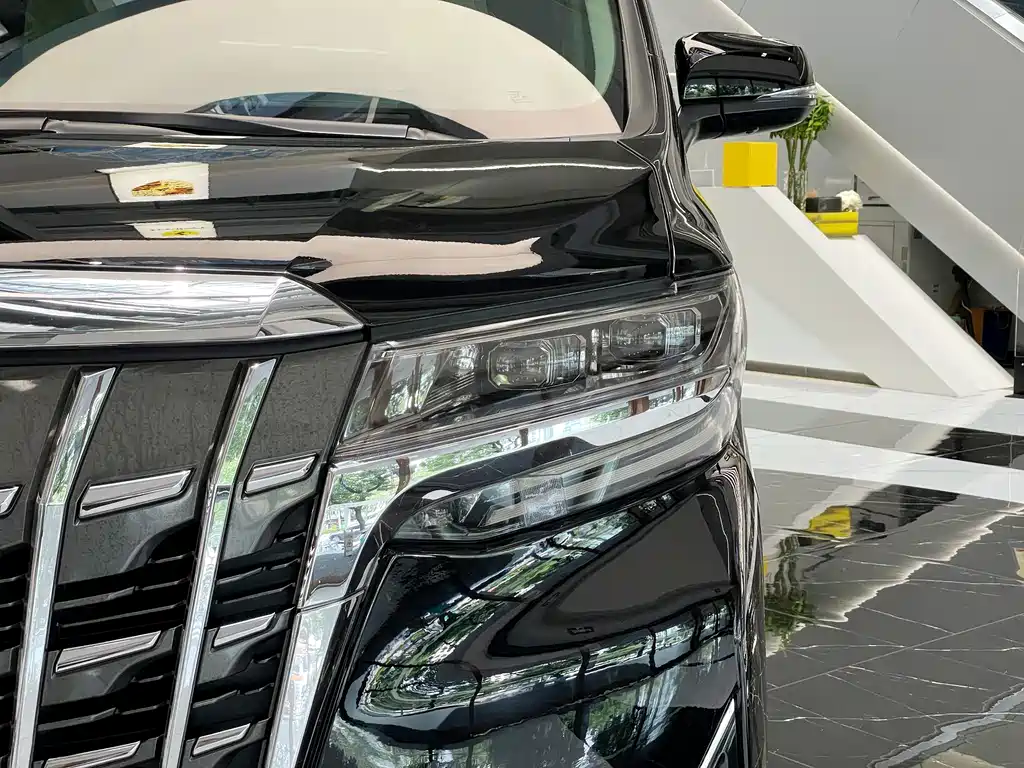 Toyota Alphard 2020 2.5L Luxury