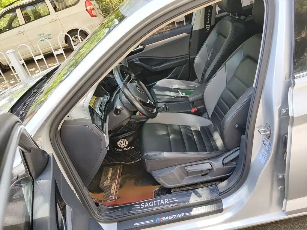 Volkswagen Sagitar — миниатюра 8