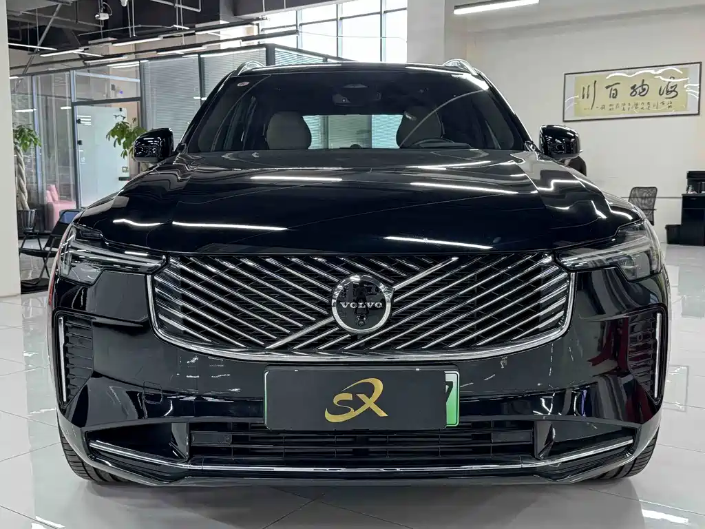 Volvo XC90 PHEV — миниатюра 2