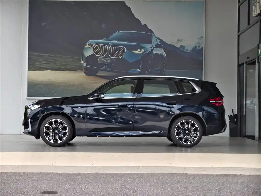 BMW X3 2025 xDrive30L Premium M Sport