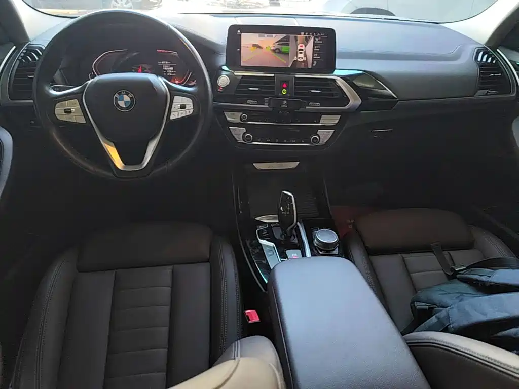BMW X3 — миниатюра 13