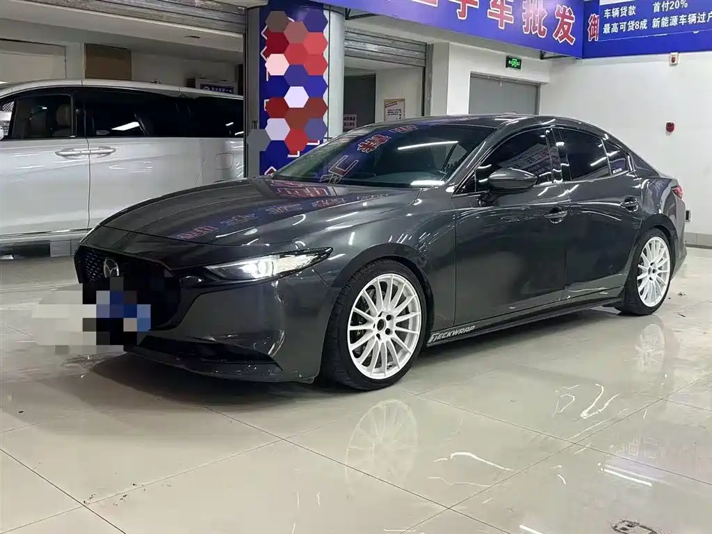Mazda 3 Axela 2021