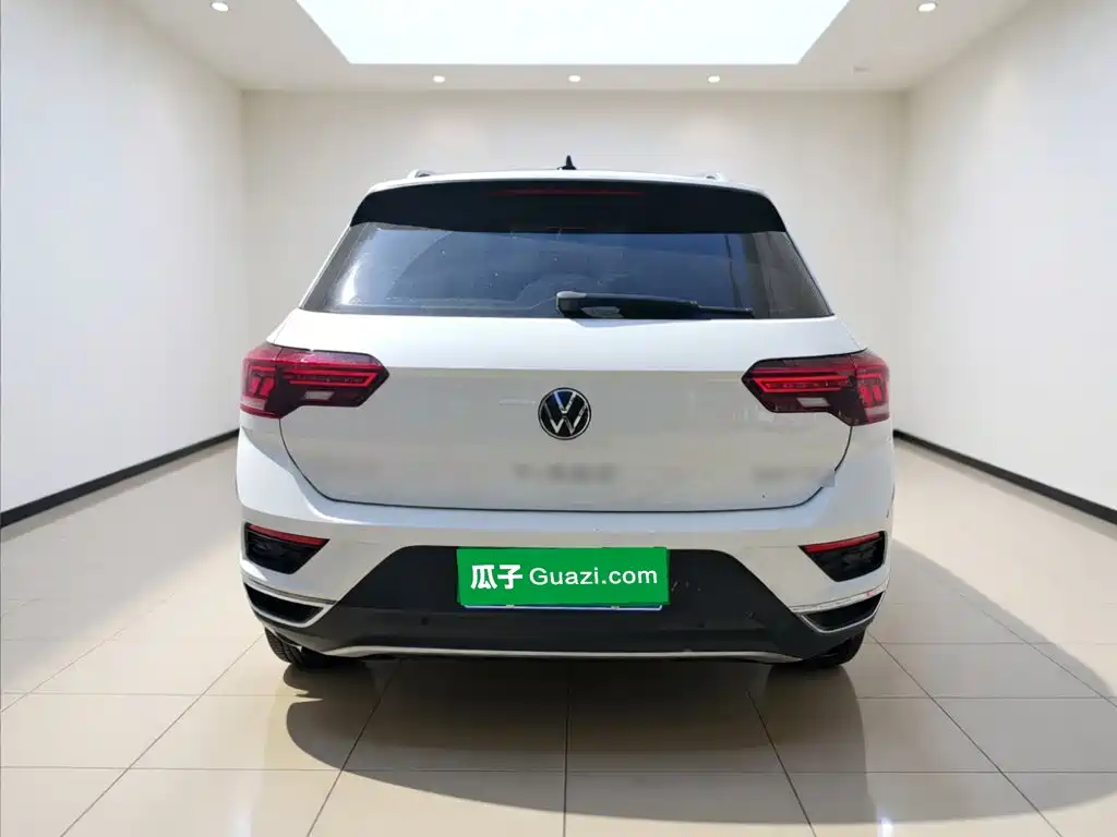 Volkswagen T-Roc — миниатюра 3