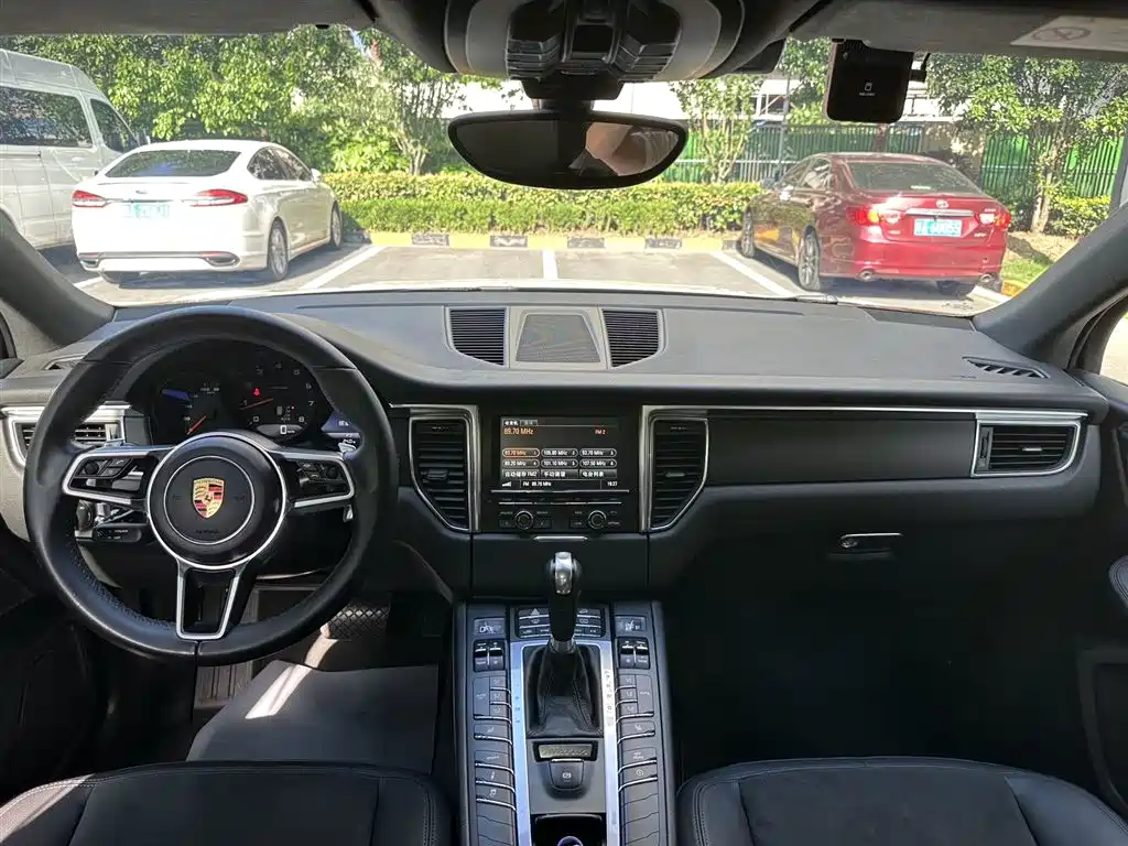 Porsche Macan 2016 Macan 2.0T