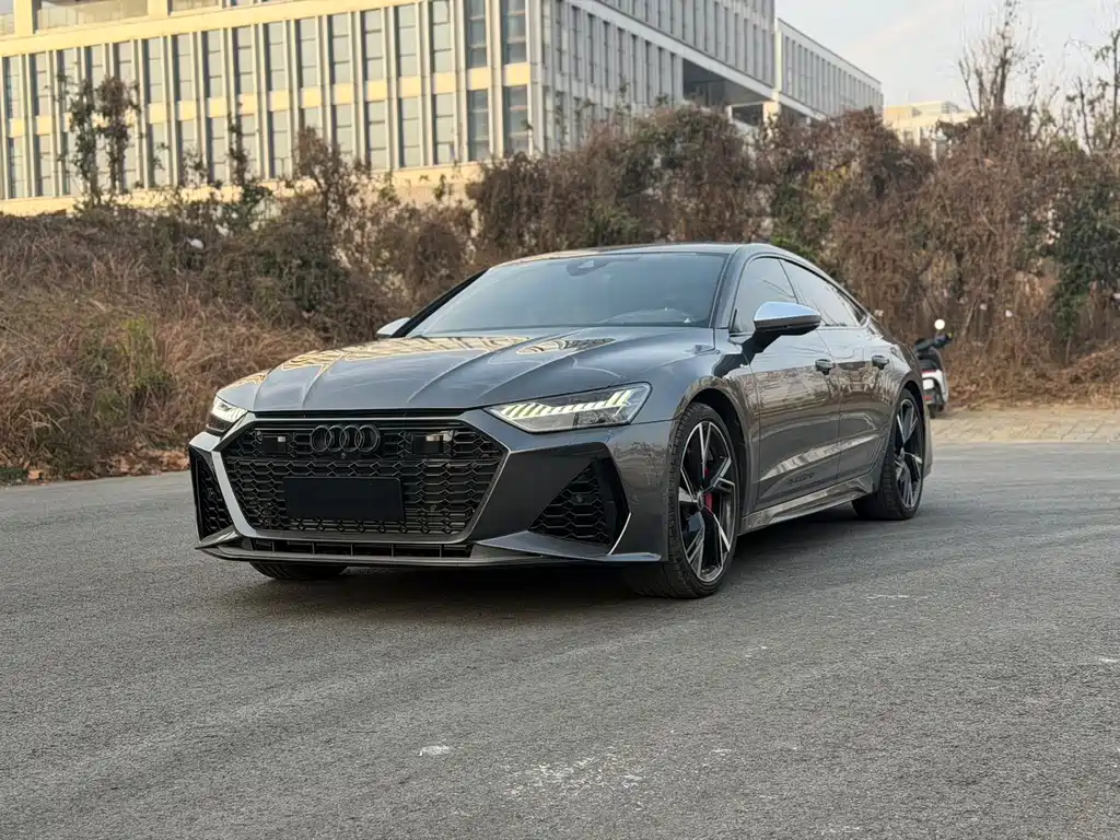 AUDI A7