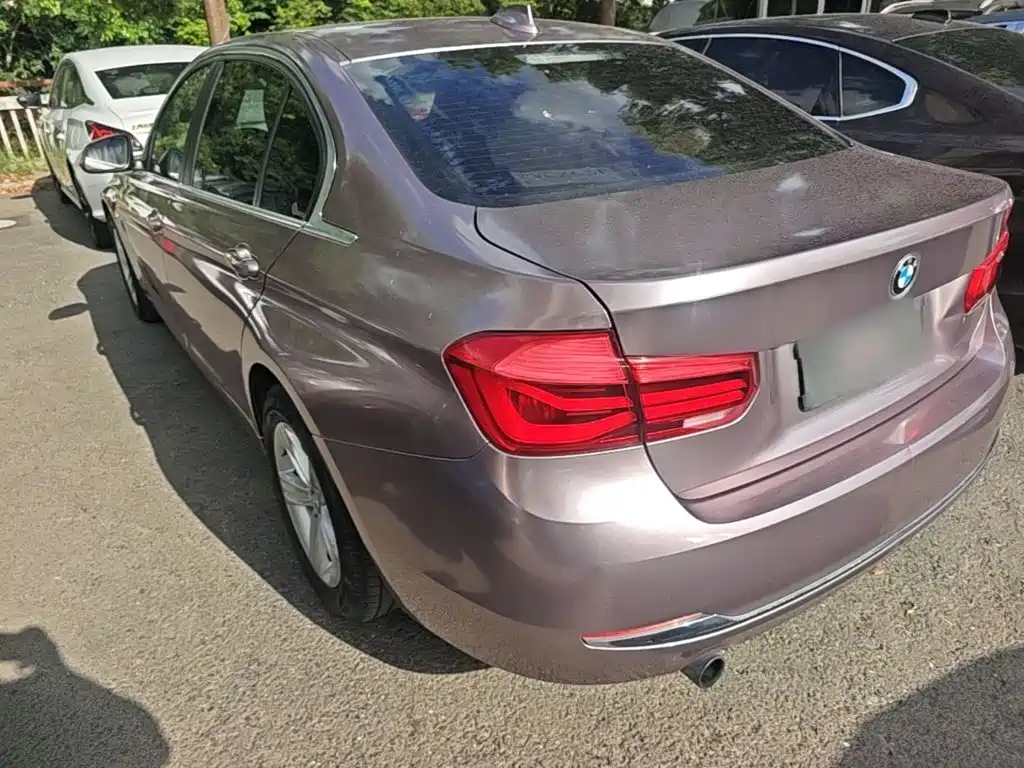 BMW 3 Series — миниатюра 5
