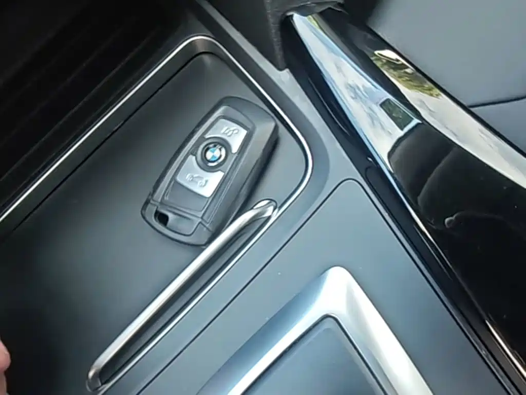 BMW 3 Series — миниатюра 9