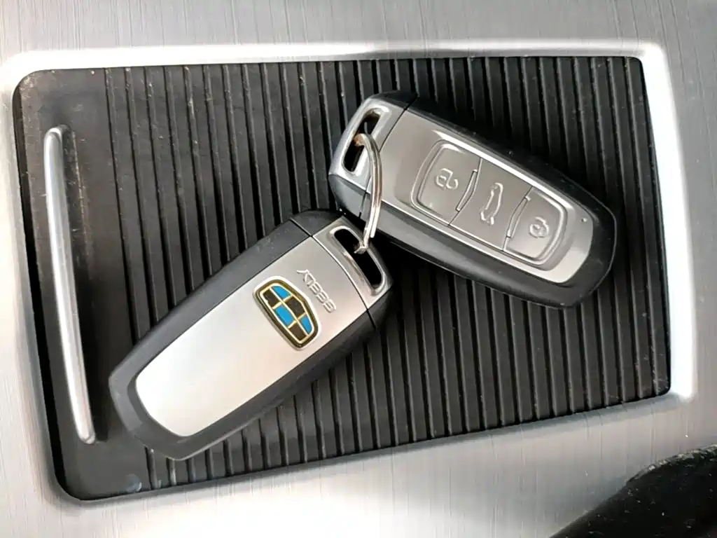 Geely Boyue — миниатюра 9