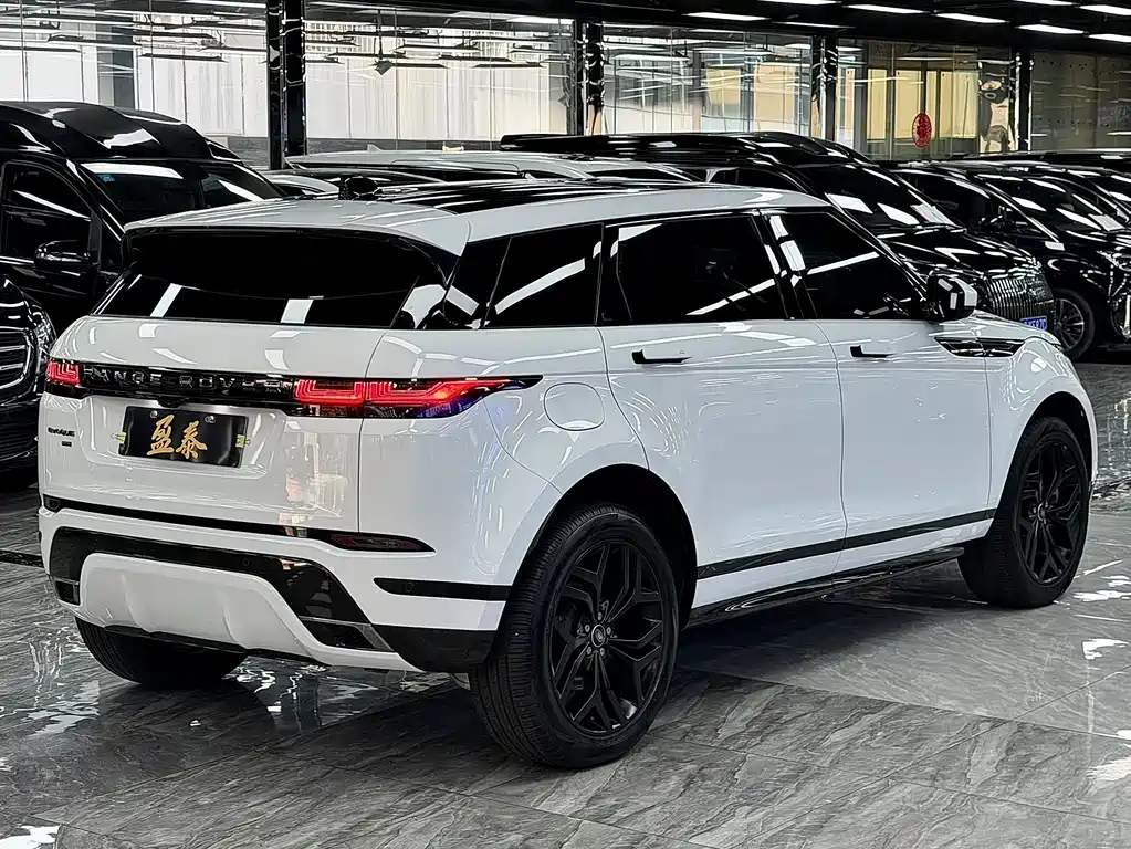 Land Rover Evoque PHEV — миниатюра 7
