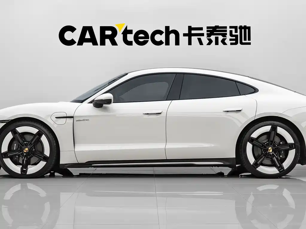 Porsche Taycan — миниатюра 8