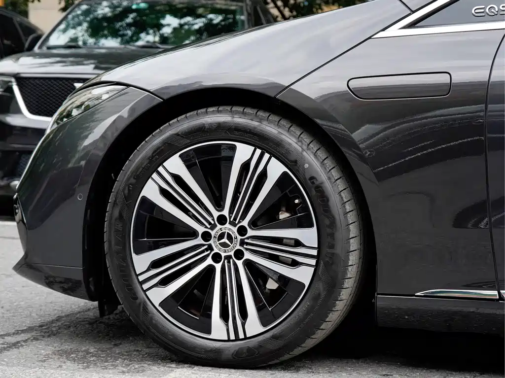 Mercedes-Benz EQS 2023 450+
