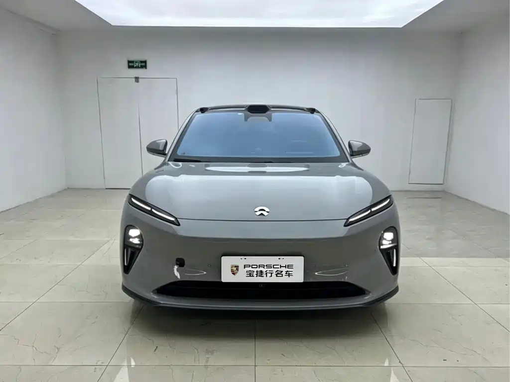 NIO ET5T