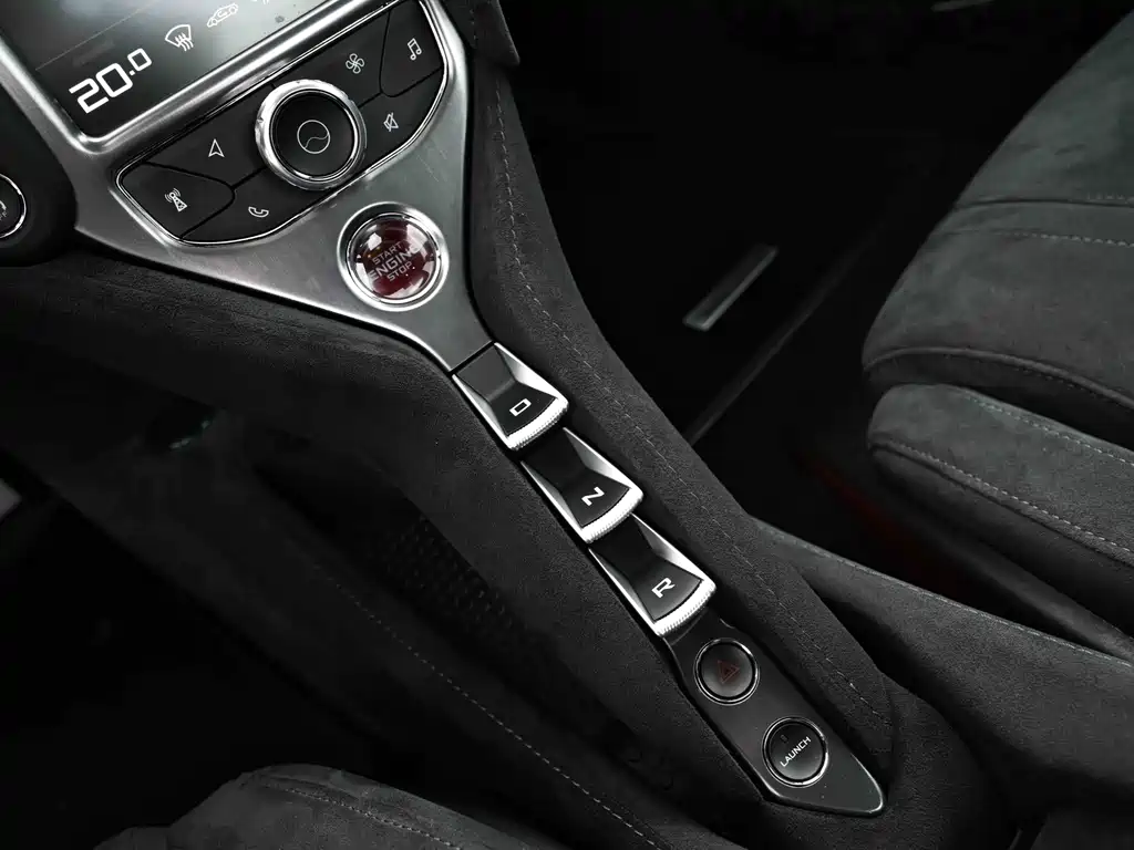 McLaren 720S — миниатюра 11