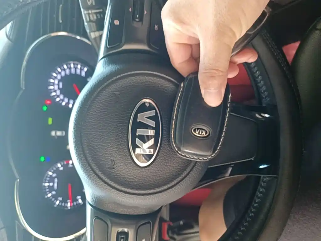 Kia K5 — миниатюра 9