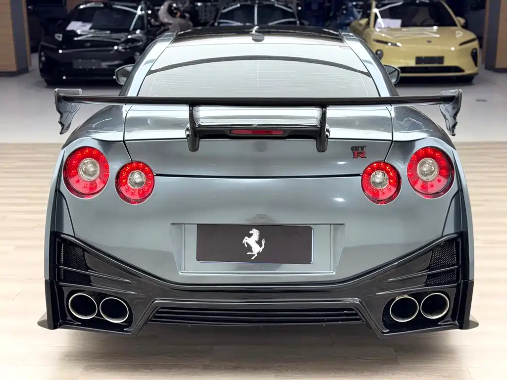Nissan GT-R 2010 3.8T Premium Edition
